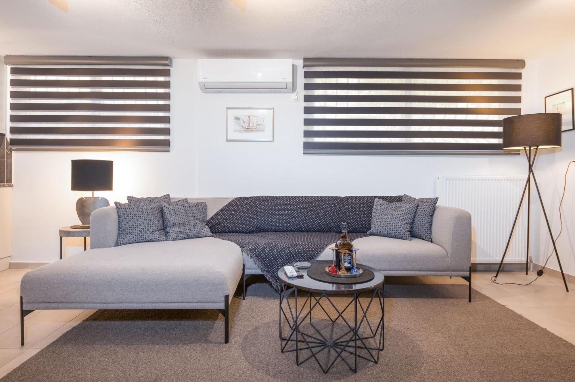 אתונה Glyfada'S Cosy Apartments מראה חיצוני תמונה