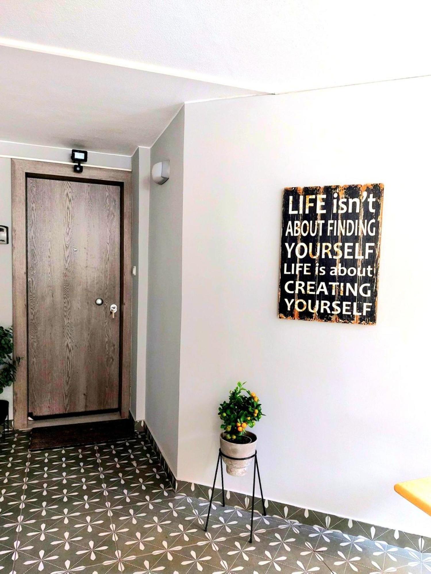 אתונה Glyfada'S Cosy Apartments מראה חיצוני תמונה